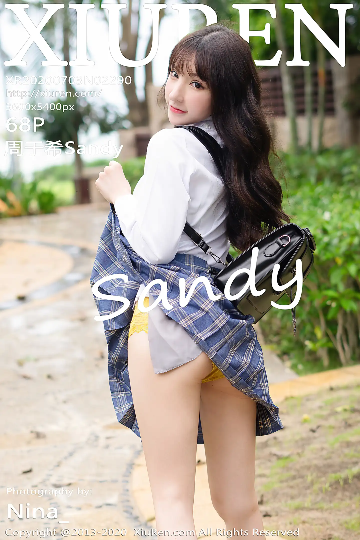 [XiuRen秀人网]No.2290_女神周于希Sandy三亚旅拍清纯学生制服半脱露性感内衣诱惑写真68P-秀人网 - XiuRen.Pro